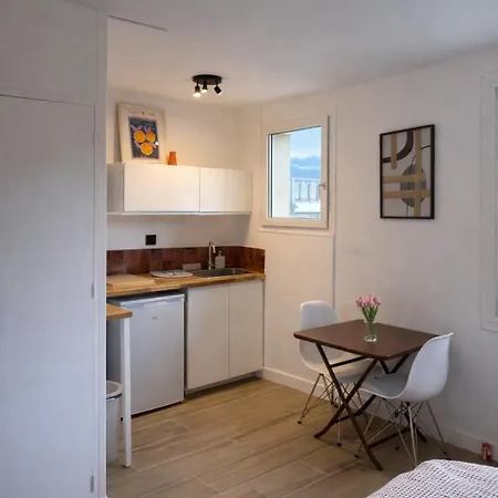 Apartment Neuf Proche Tram, Emplacement Ideal, Calme *